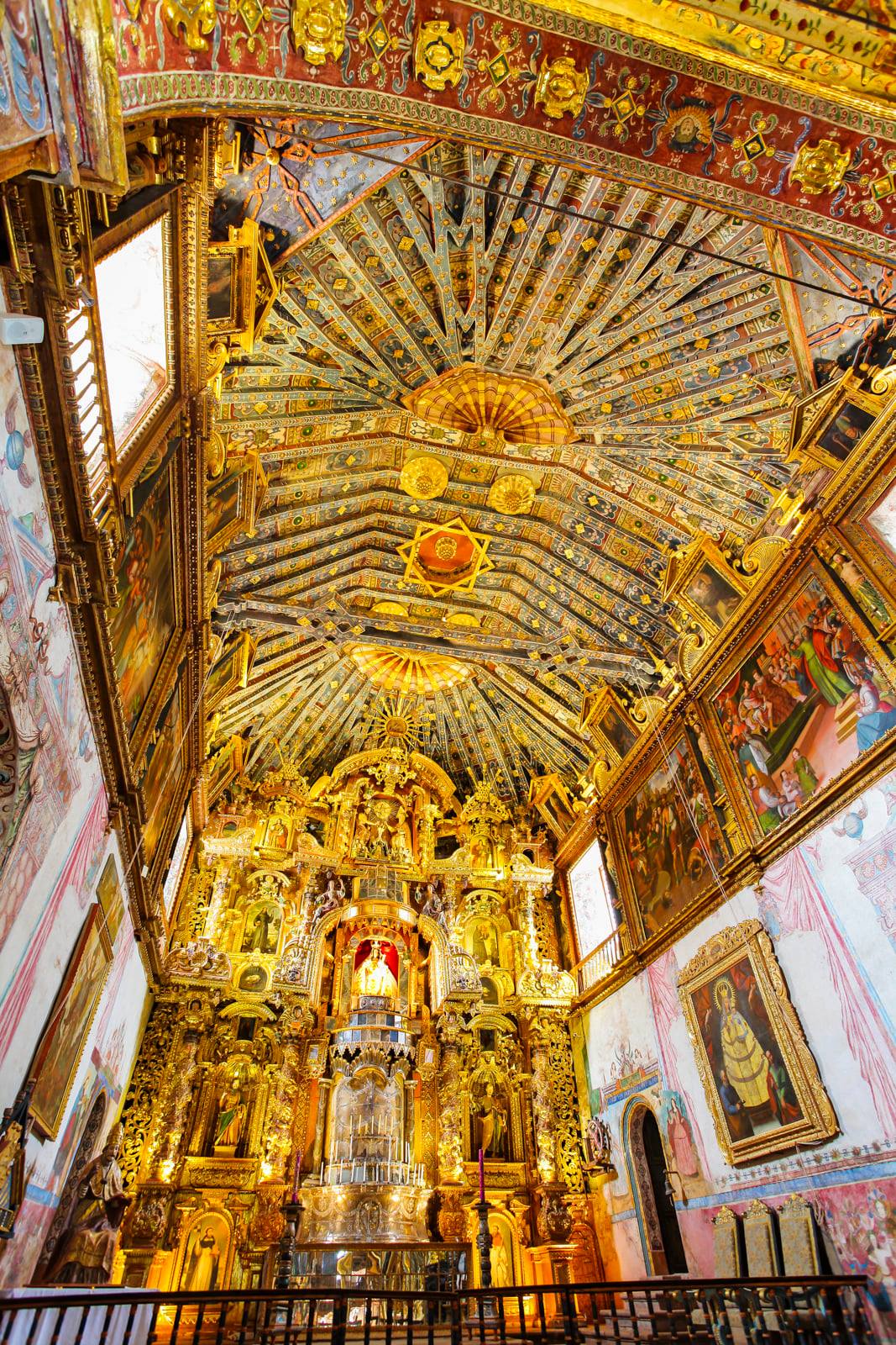 Andahuaylillas Church