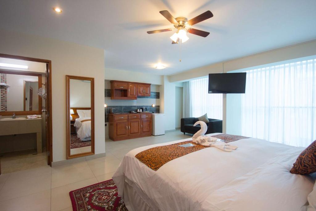 Executive King Suite - Image 1