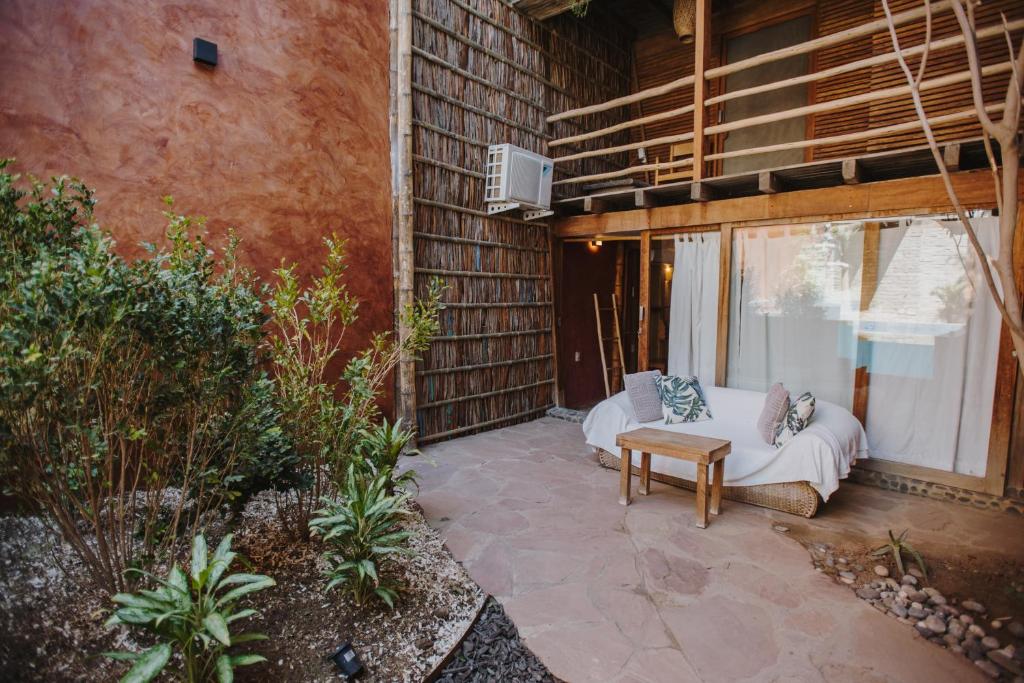 Double Room - Image 3