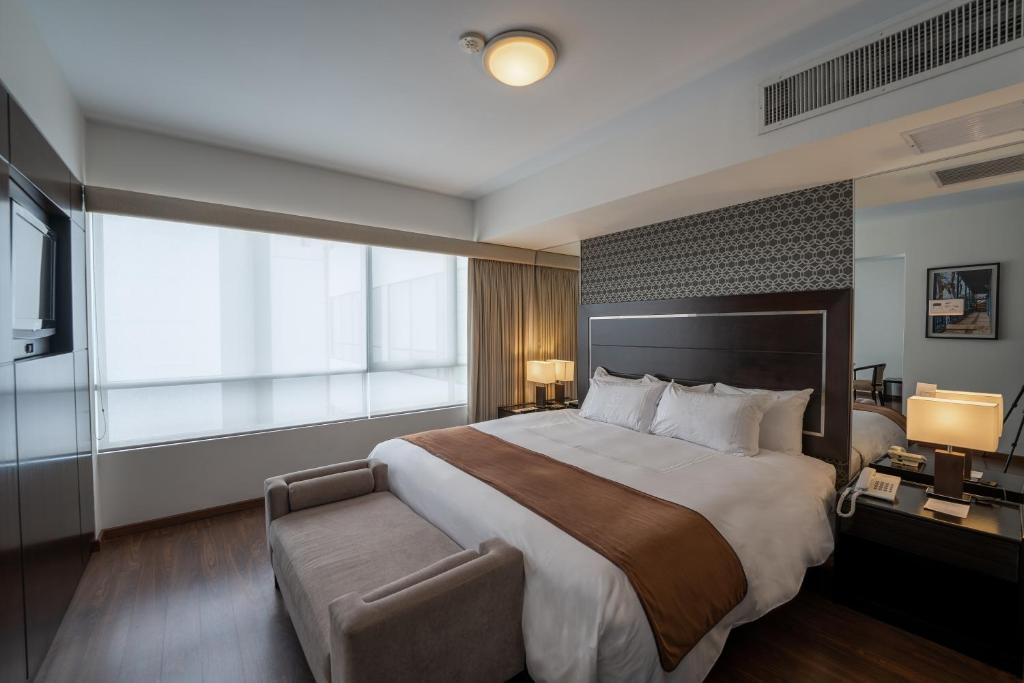 Superior Matrimonial Room - Image 4