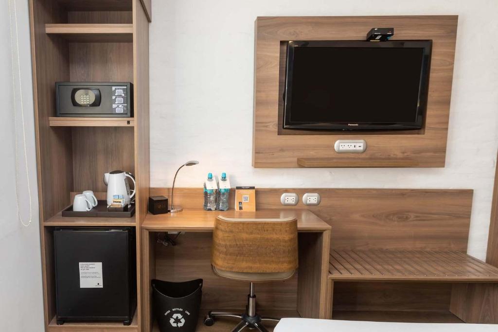 Matrimonial Superior Room - Image 4