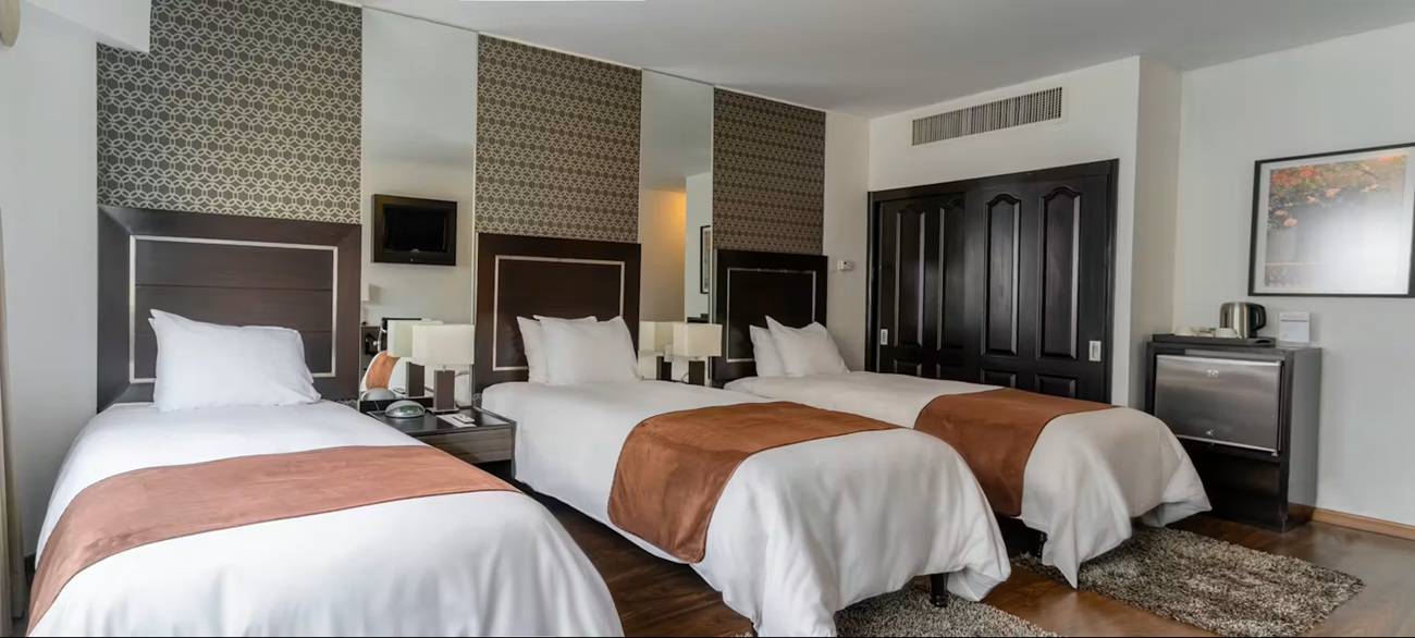 TRIPLE ROOM - Image 1