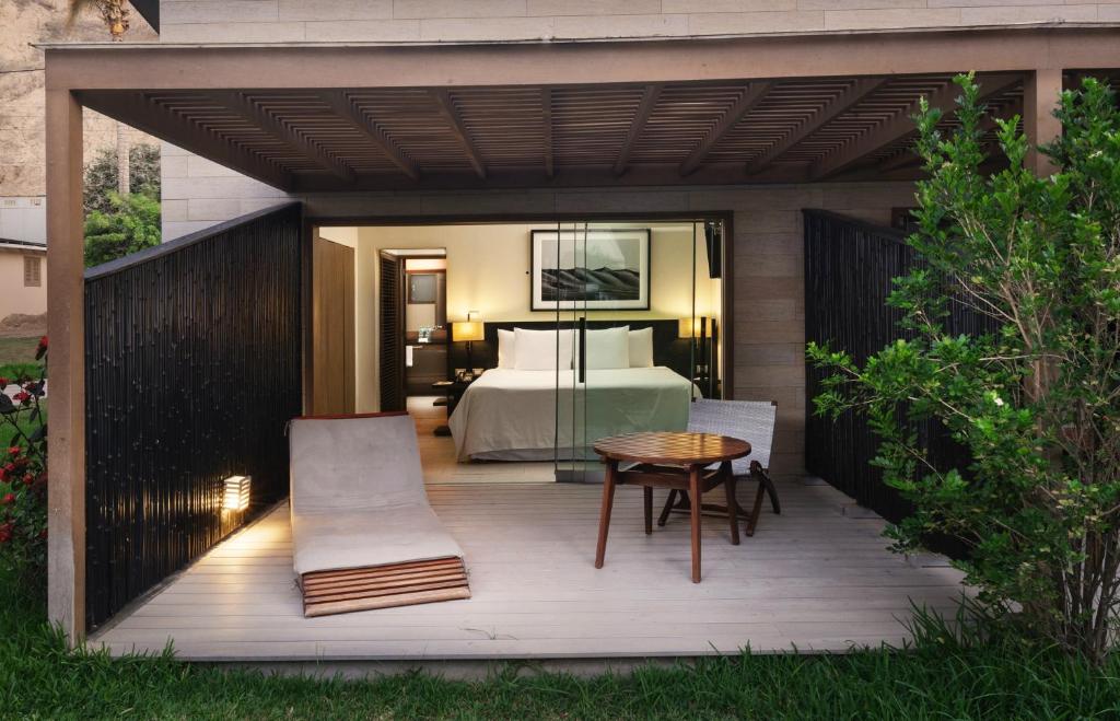 Garden View Room - Image 4