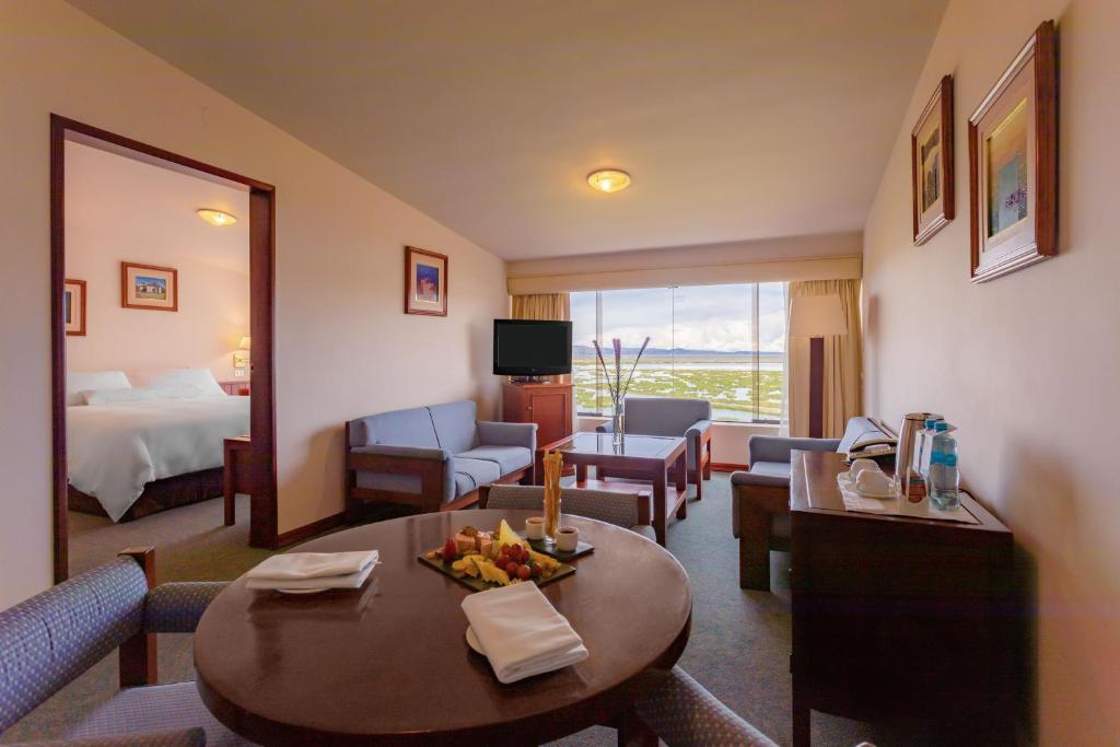 Junior Suite Room - Image 3