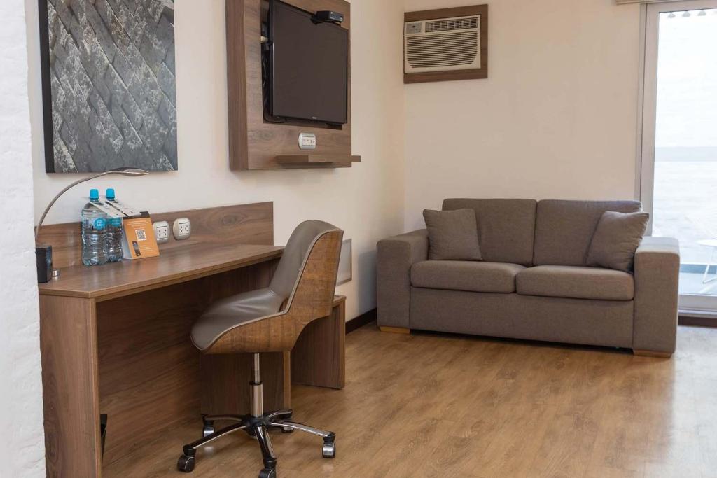 Superior Double with Sofa Bed - Image 3