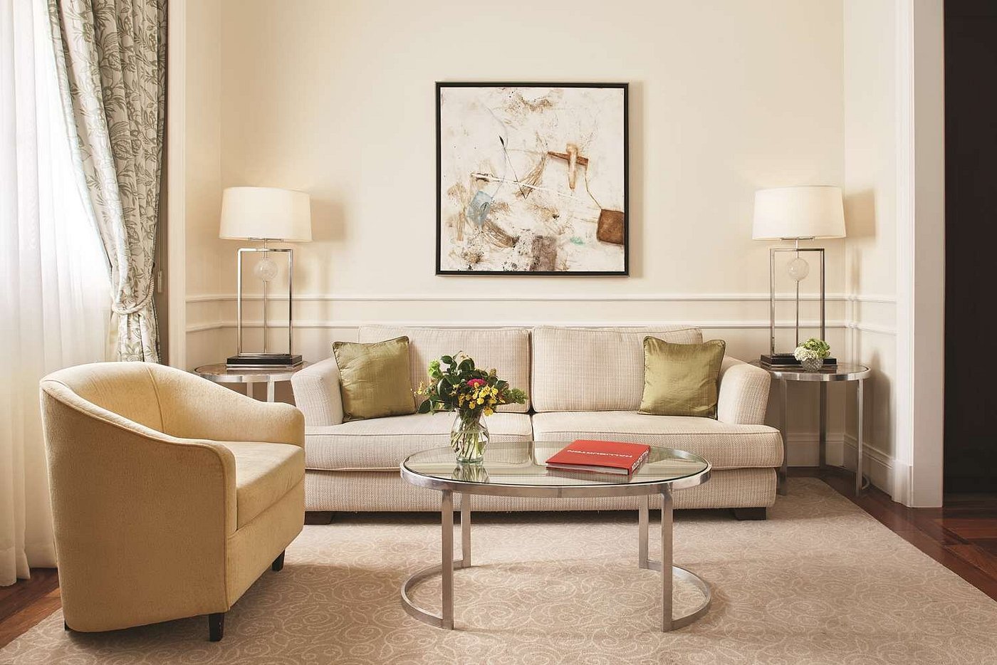 Deluxe City View Room - Image 2