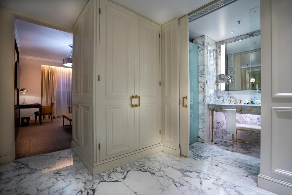 Junior Suite Grand View - Image 3