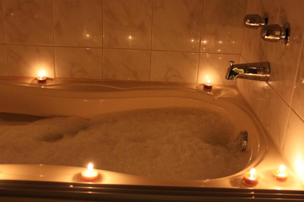 Standard Single Room - Image 2