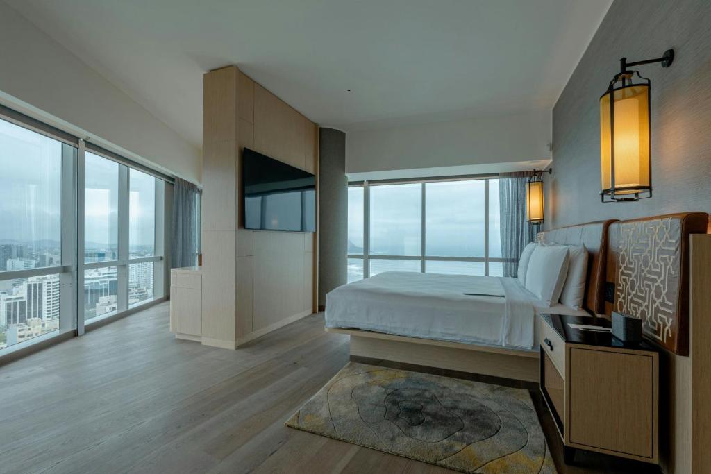 Master Suite - Image 2