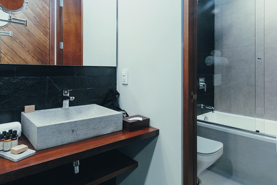 Superior Double Room - Image 3