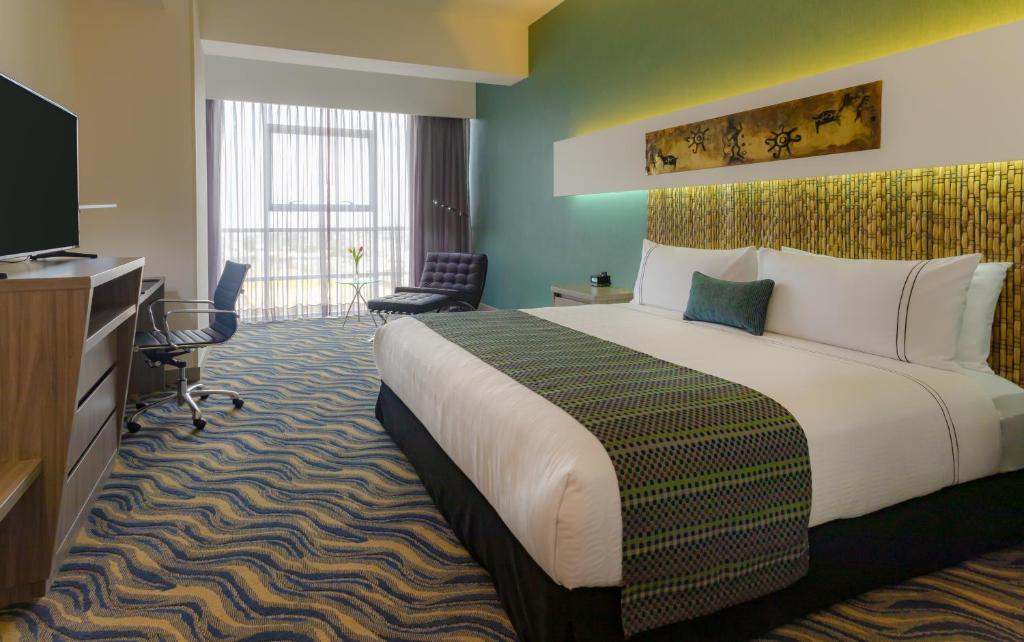 Executive King Room - Image 1