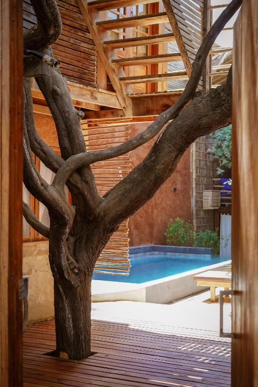 Triple Room with Balcony - Image 4