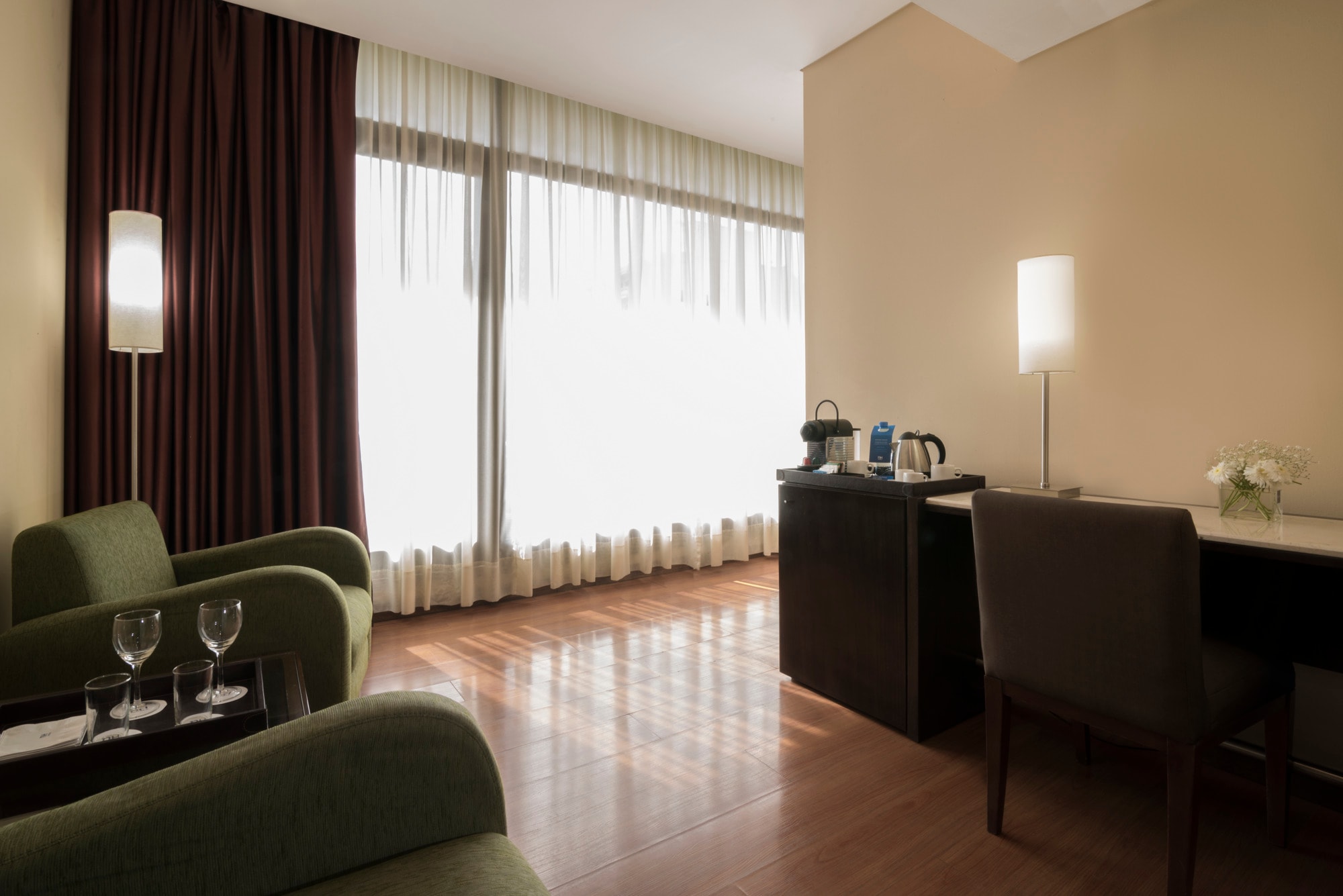 With terrace - Image 3