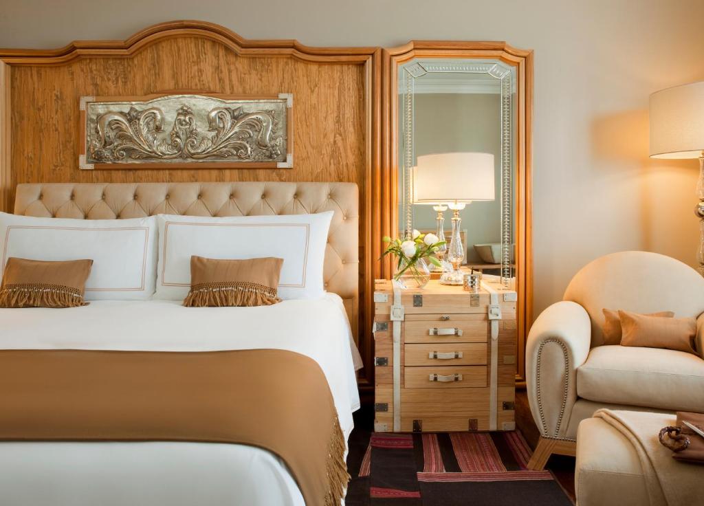 Owner Suite - Image 1