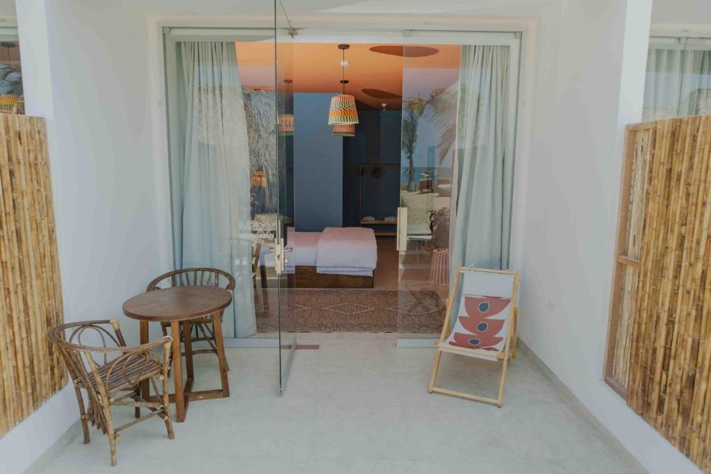 The Double Room With Sea View - Image 2